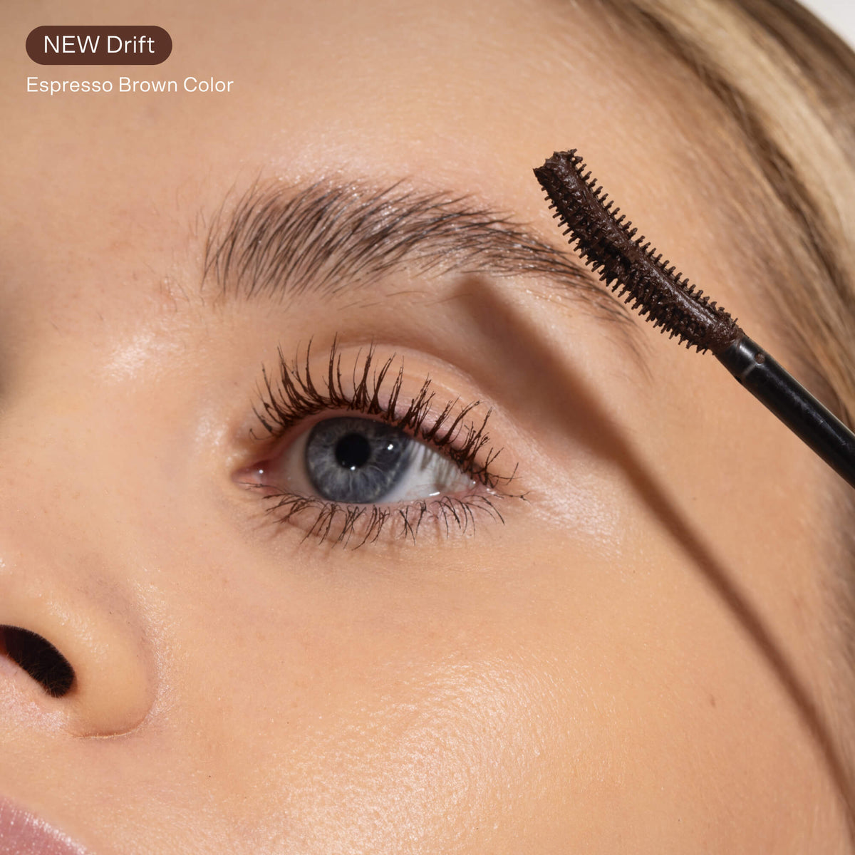 MakeWaves Mascara I8