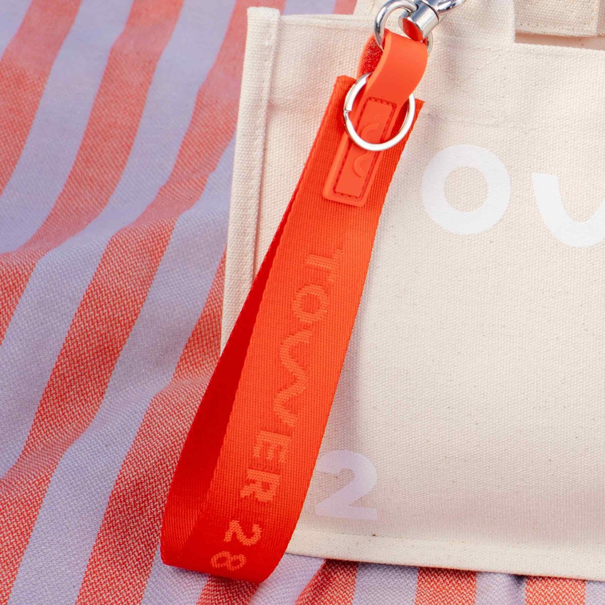Keep-It Together Keychain K1